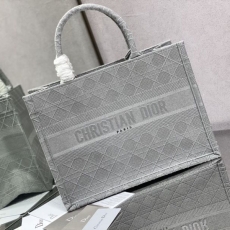 Christian Dior Shopping Bags